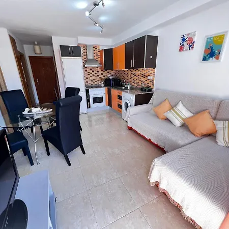 Oasis Bay קורלחו