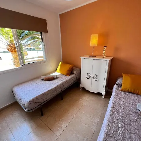 Oasis Bay קורלחו